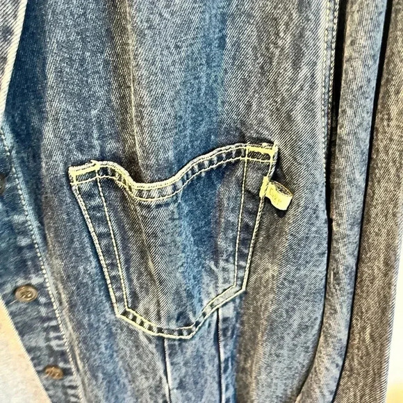 ~Pulp~ Denim Shirt - Medium - Picture 7 of 7